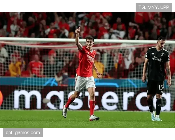 热刺中场越攻越乱，节奏失控藏不住了？