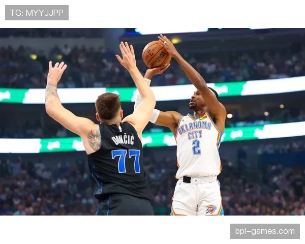 组织者沃尔用挡拆制造内线错位，组织效率较上季回升